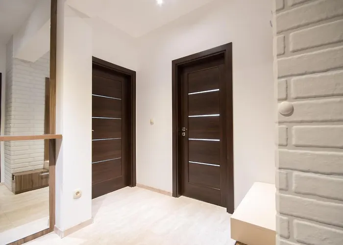 City Apartments Triumph